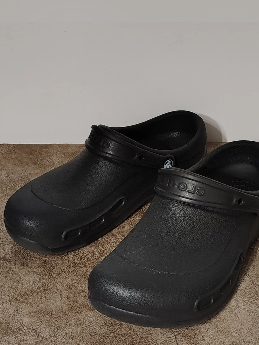 Black Crocs Unisex Mens Size 10 Women's Size 12